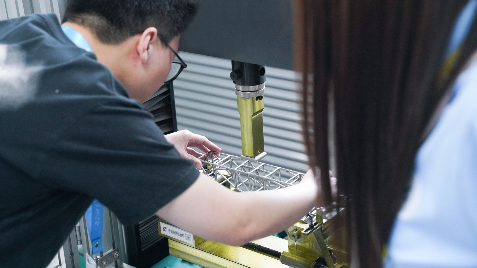 濟(jì)南辰達(dá)試驗機(jī)贊助第八屆全國大學(xué)生焊接創(chuàng)新大賽圓滿成功